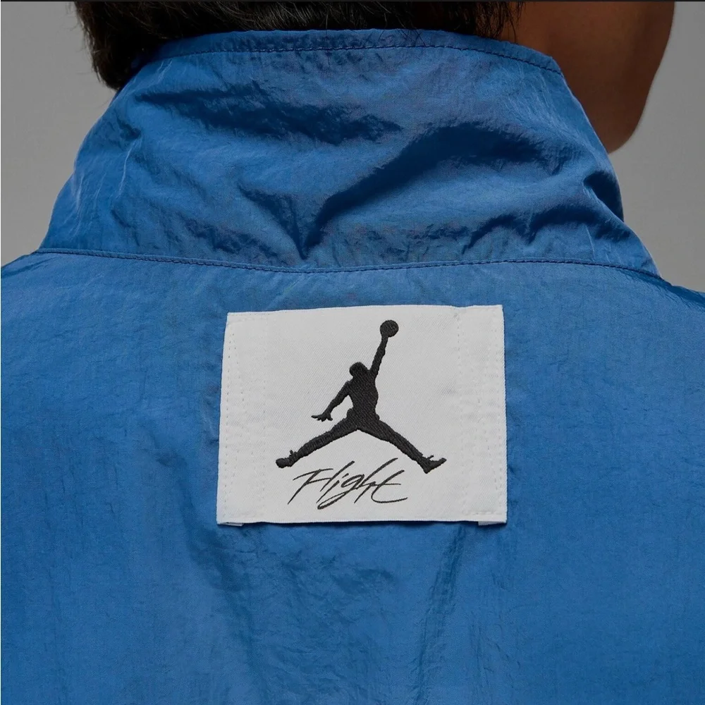Nike Air Jordan Essentials Flight Track Jacket Mens‎ L Repel Black DV7624 $125